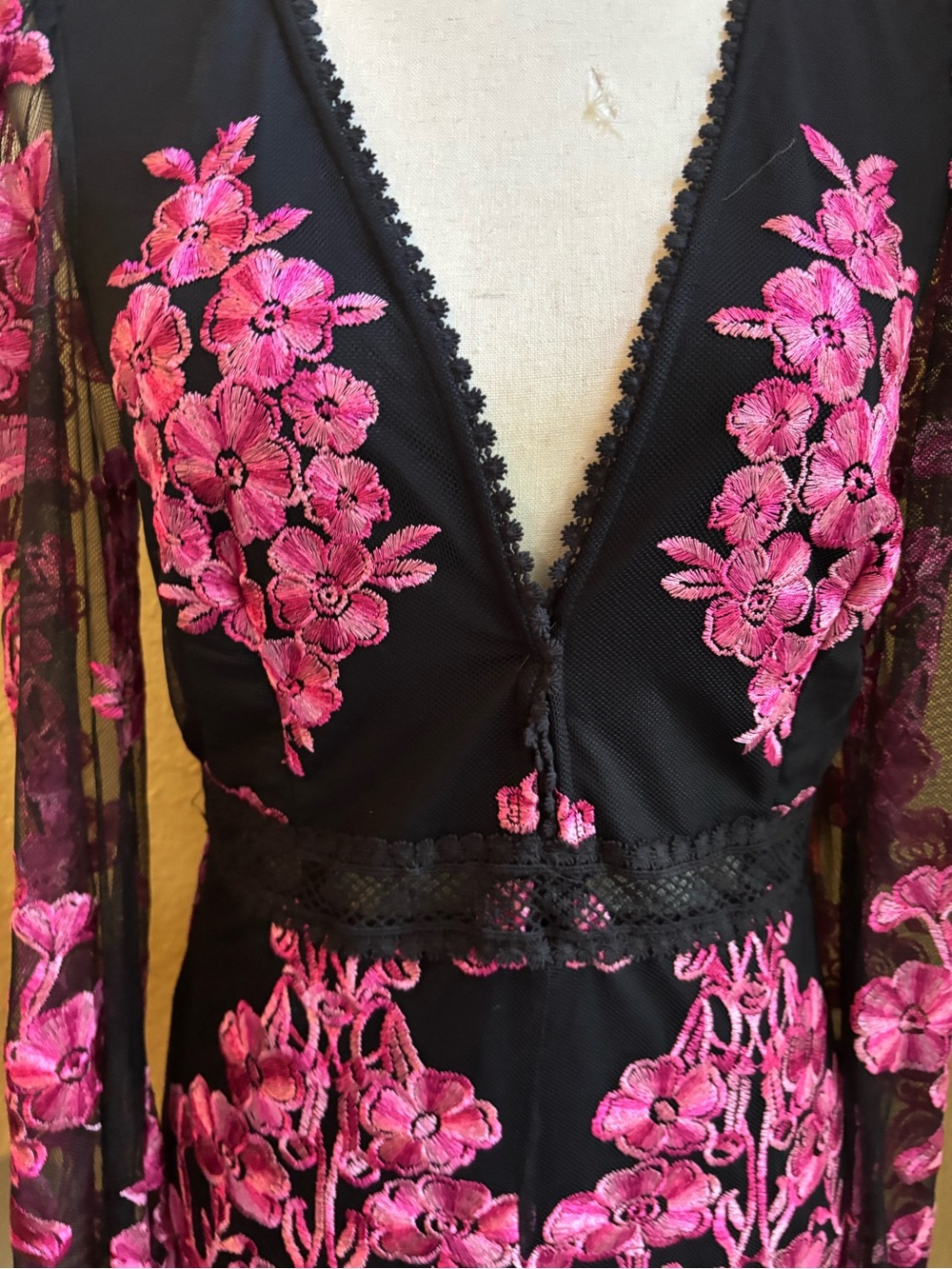 For Love and Lemons x Free People (UK) Temecula lace embroidered pantsuit. Large - Picture 7 of 12